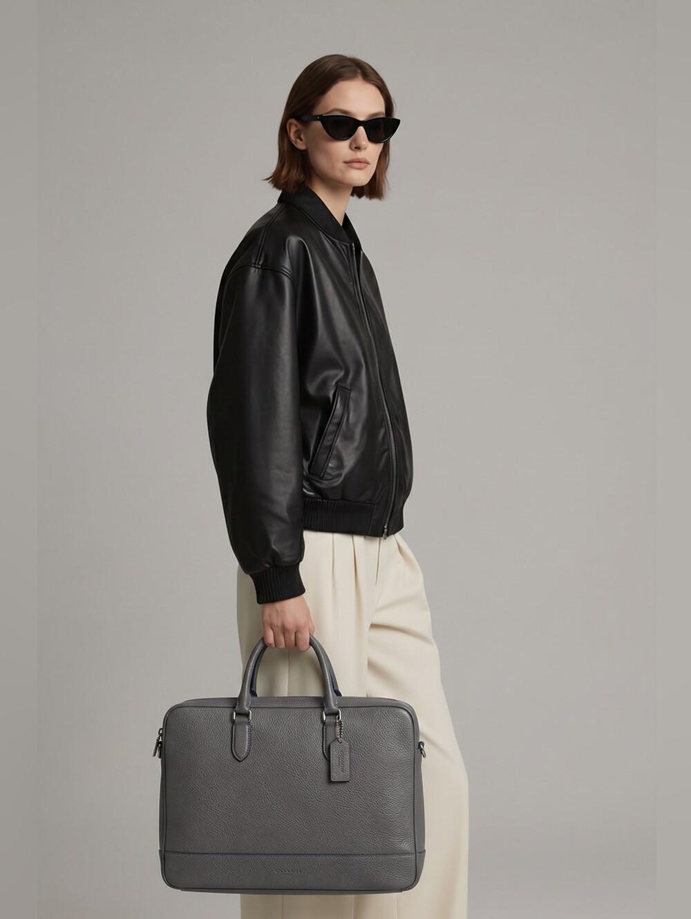 Coach Hamilton Briefcase (specifically the Portfolio or Laptop Brief) - Picture 3 of 9
